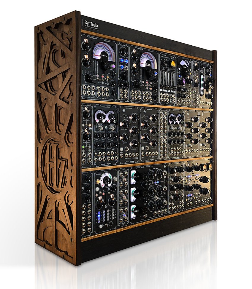 MegaHertz Synthesizer by SynTesla